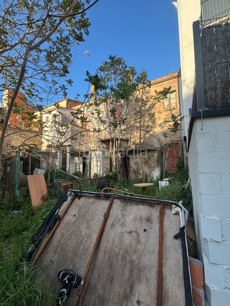 Foto 0381eda8-afd6-4288-a31c-660248d8632c. Terreny residencial a Eixample Sud-Migdia Girona