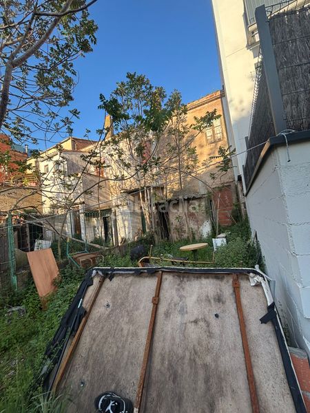 Foto 844f6fc1-c5c4-4482-82e2-13d6de1d2686. Terreny residencial a Eixample Sud-Migdia Girona