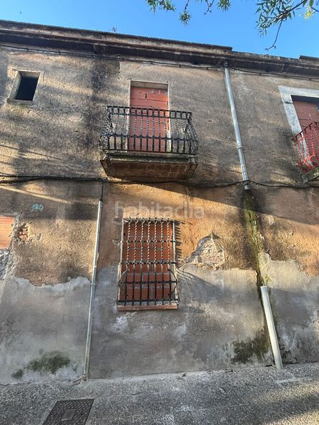 Foto a2de8847-0c98-4d8f-bce9-8db7f47aa950. Terreny residencial a Eixample Sud-Migdia Girona