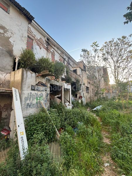 Foto bd66b125-567b-46b5-b8b1-890327695b47. Terreny residencial a Eixample Sud-Migdia Girona