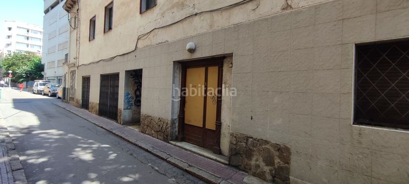 Foto 0e2ad2e2-8dfc-483c-895c-8c5175640ddc. Edificio in Centre Lloret de Mar