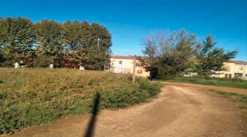 Foto 0b92205b-8ad9-4050-9385-2d8a40c90f74. Terreno residencial en Bisbal d´Empordà (La)