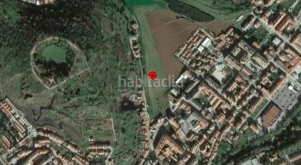 Foto 125e53fb-9aa9-4b70-99fa-9bae76813769. Terreno residencial terreno urbanístico (girona) en Olot
