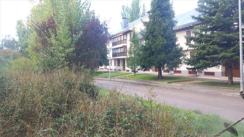 Foto ede99fad-df0f-4b6f-a558-9a280a2d5eac. Terreny residencial a Membrilleras - Levante Jaca
