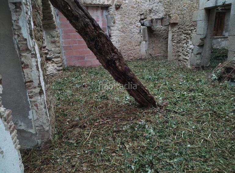 Foto d5aa5cf2-4d02-4ade-94ec-2397e046ac53. Terreny residencial a Centre Palafrugell