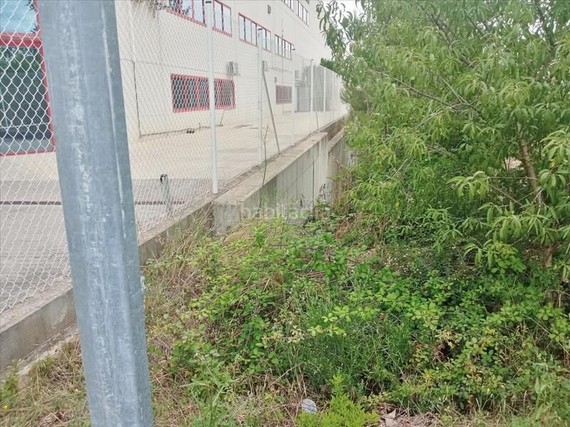 Foto ffdd8e61-2af8-41ee-94a6-315e188c4afd. Terreny residencial a Zona Nord Rubí