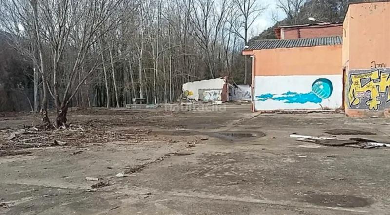 Foto d41da27e-648d-4668-b9f3-771338817964. Bâtiment à usage industriel dans Amer