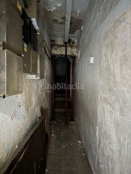 Foto 08bd9b5b-bc7d-45e6-9e60-559ba715b877. Edificio in Olot