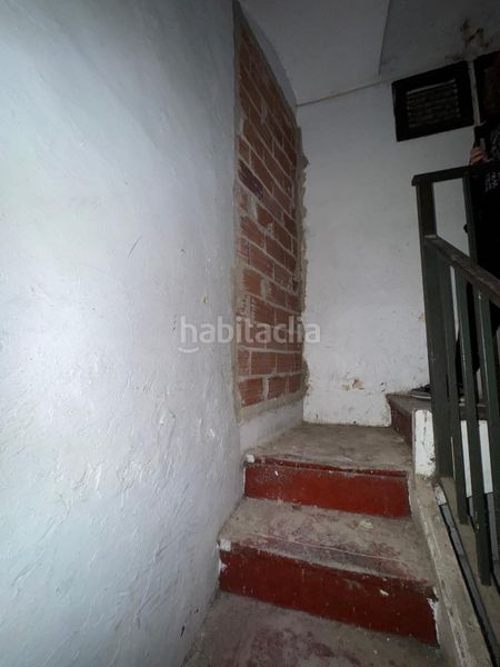 Foto 38e4035f-b693-4511-b29c-088fd3aaa245. Edificio in Olot