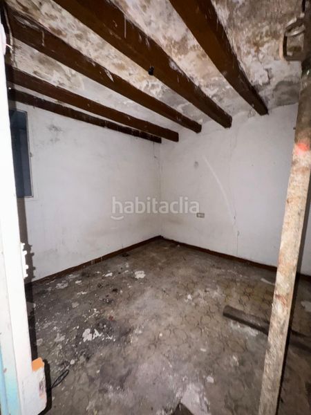 Foto 3bf470c3-06a2-468d-99e5-f7b3fe15d40c. Edificio in Olot