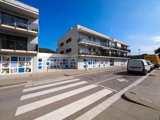 Parking voiture  Carrer bomba