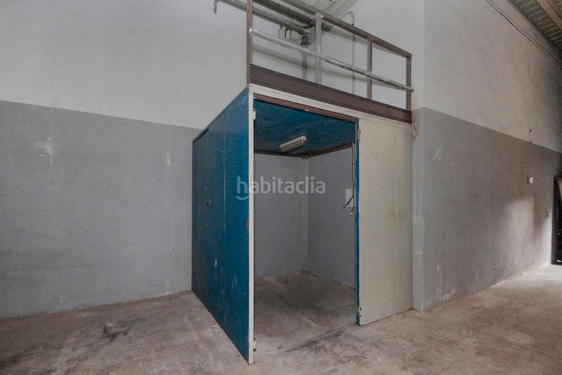 Foto 4e95d4f1-36b2-428d-9219-21c3dd6fe640. Nau industrial a Torre - Sana Terrassa