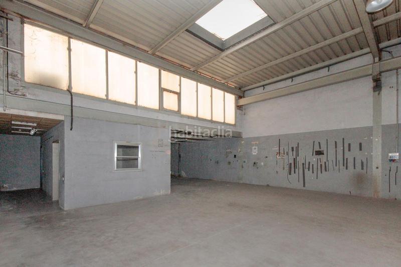 Foto 7f1bc2ca-c42b-43ca-ae13-169af2657e37. Nau industrial a Torre - Sana Terrassa