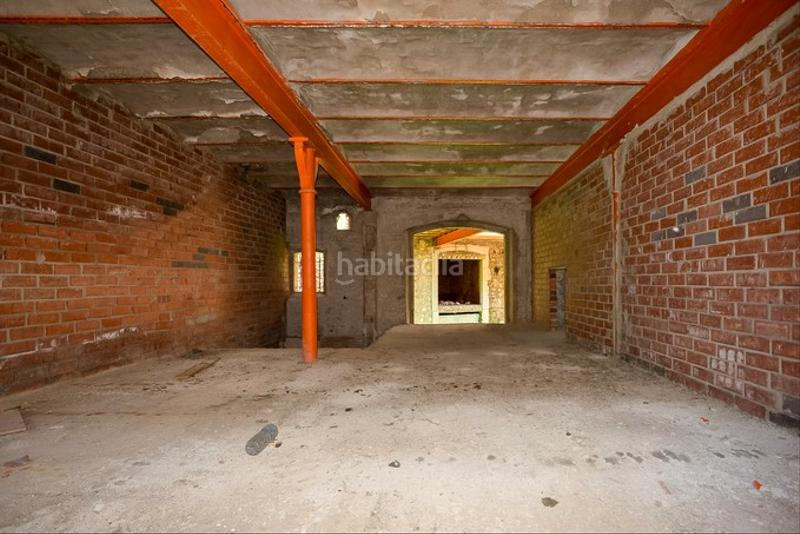 Foto 1512ee95-54ed-4f2c-a950-fc04a669668e. Edifici a Pont de Molins