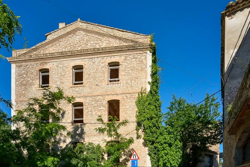 Foto 31358e82-9b5b-4b27-a9e4-e3fa49ad443b. Edifici a Pont de Molins