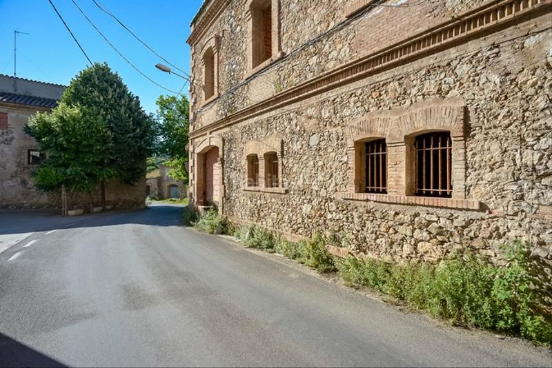 Foto 503d8085-1bf1-4dd2-be5c-42978d6371bd. Edifici a Pont de Molins