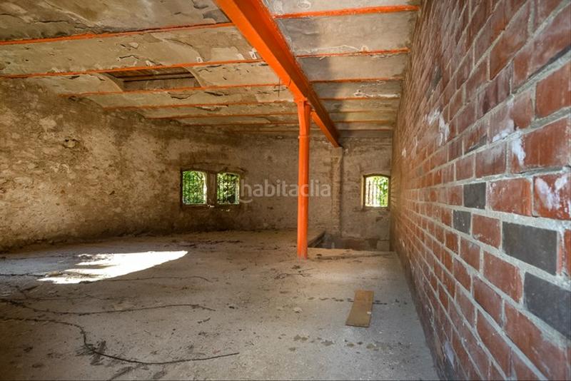 Foto 7eb4bd1d-64a5-408f-b851-516df38ca34a. Edifici a Pont de Molins