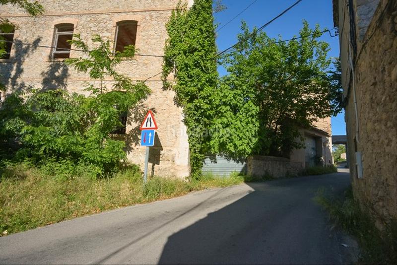 Foto f0125f3f-1bf5-436d-8b3a-fdd29e74f70d. Edifici a Pont de Molins