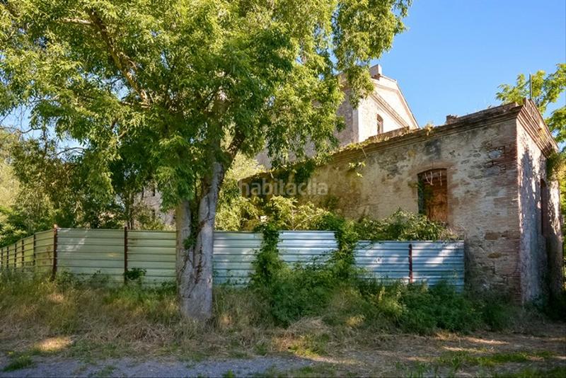 Foto f441c6dd-a078-476e-a481-621cfb7e2954. Edifici a Pont de Molins