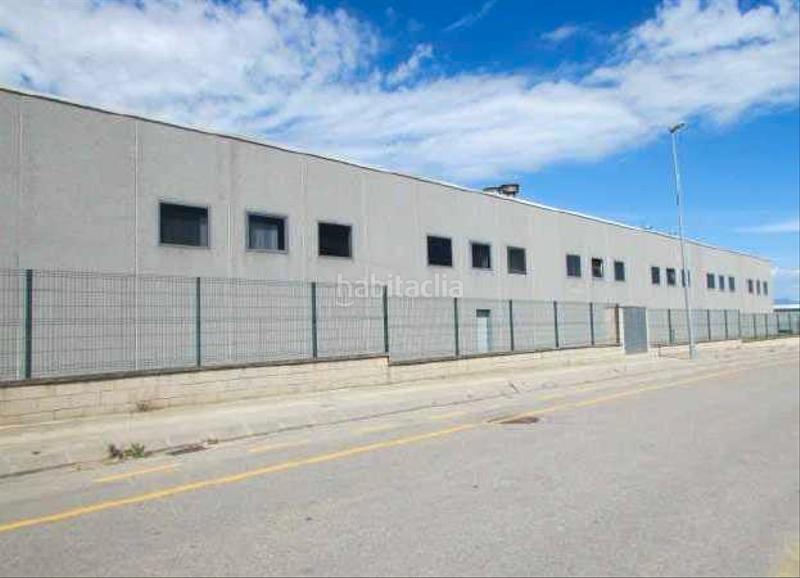 Foto ba87fa0b-2f44-4d09-9c7d-f52ad86fb2d9. Nave industrial  en venta en Cassà de la Selva