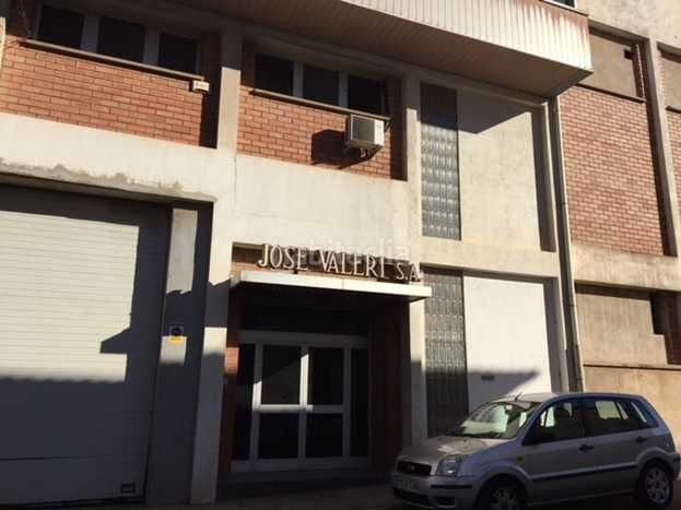 Foto 7b6d225a-2baf-4e70-b981-fb60007930be. Nave industrial en Olot