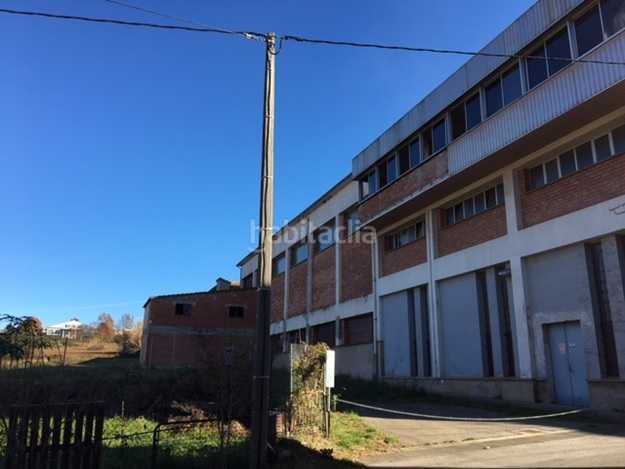 Foto 9e439ae6-cd88-408b-8591-bc30a5c48fdb. Nave industrial en Olot