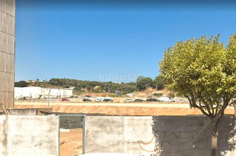 Foto 4bc2c016-4f16-4f8f-b399-825bfd7e9262. Terreny residencial a Mont Ferrant-Joan Carles I Blanes