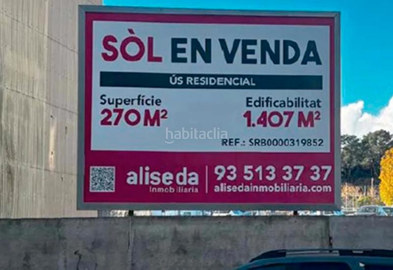 Foto c4c41ec8-e116-4cc9-9978-2f96a7a68914. Terreno residenziale in Mont Ferrant-Joan Carles I Blanes