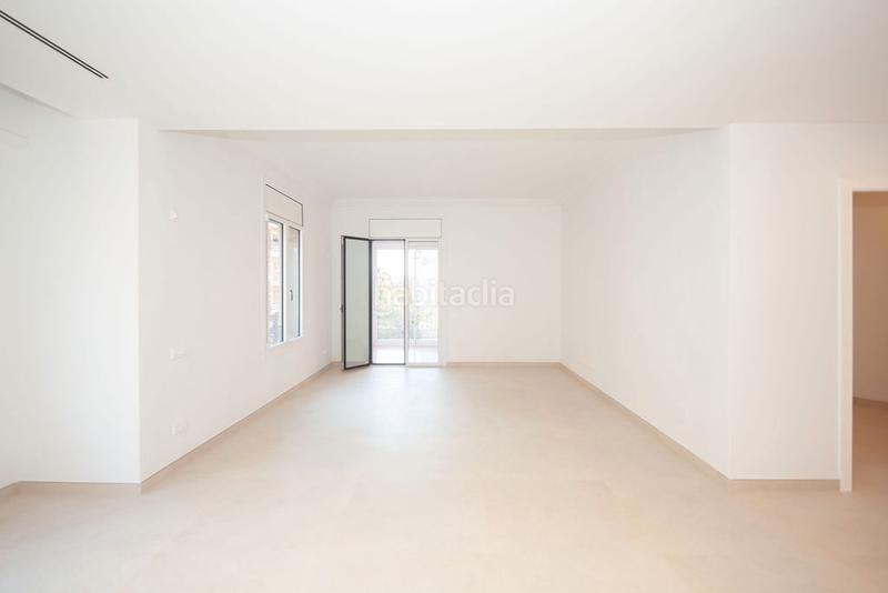 Foto 90460f01-44ae-4419-8f9f-30735a238a8f. Pis a Barri de les Corts Barcelona