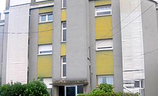 Aparcament cotxe  Carrer avellaneda