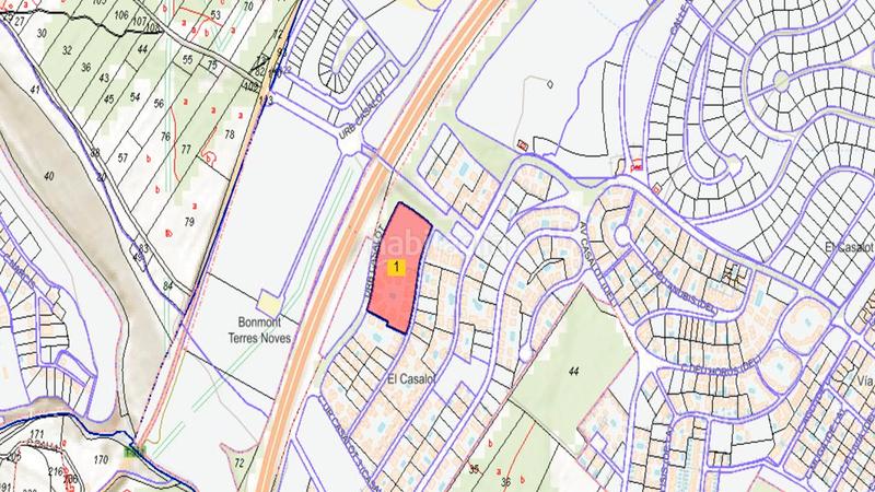 Foto b686669e-c0fb-481b-aa47-58e6f405fb87. Terreno residenziale in El Casalot Mont-roig del Camp