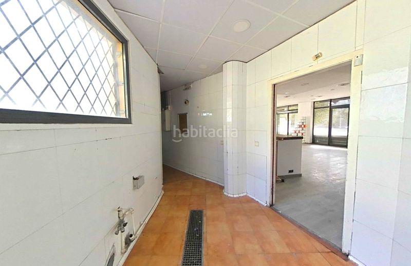 Foto 2558b2ce-c728-4194-aefd-d080c7e6b4a8. Local comercial a Zona Industrial Prat de Llobregat (El)
