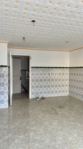 Foto e8a2d3b2-6bbf-4036-8ed9-519355d92bf7. Flat in Centre Salt