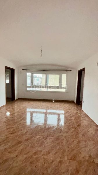 Foto cea5eafe-fb6f-461f-9692-4e15619b6125. Flat in Centre Salt