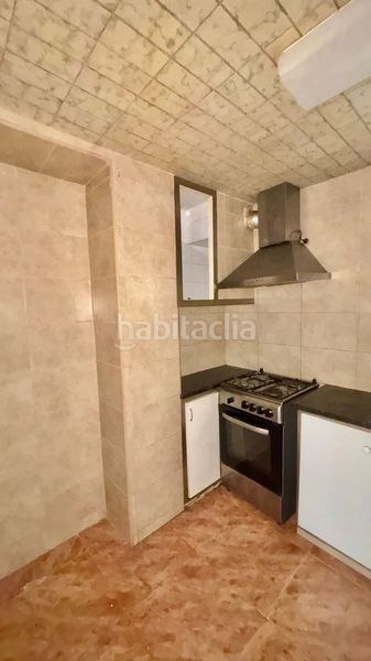 Foto ef243636-28dd-4862-9f06-9a8482fd7706. Flat in Centre Salt