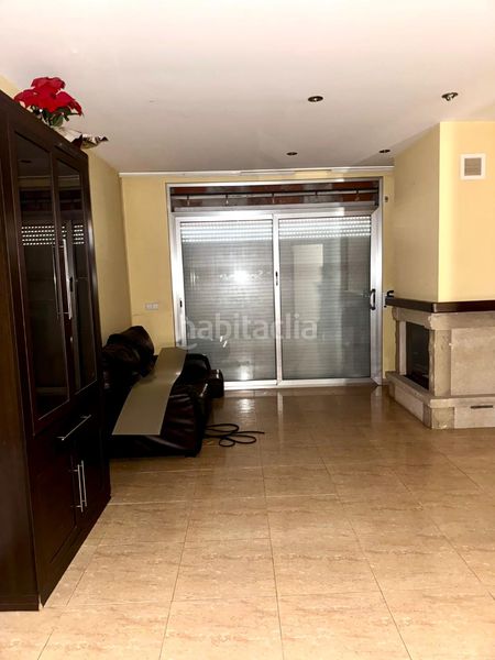 Foto 0281b2a3-d0eb-4d28-9c05-e69fa898d18f. Xalet a Bescanó