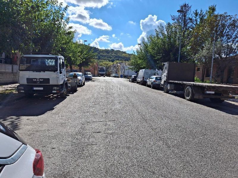 Foto 772957ed-4ef6-4477-b75d-dd7bdc6073fc. Nave industrial en Olot