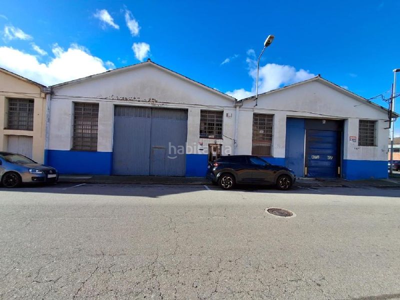 Foto 98c27a62-118b-4fed-bd8a-b40d63159199. Nave industrial en Olot