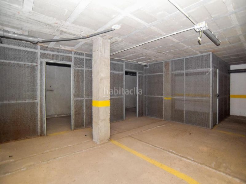 Foto f8cc1281-4552-49b9-96f1-485c5ef897df. Local comercial a Cassà de la Selva