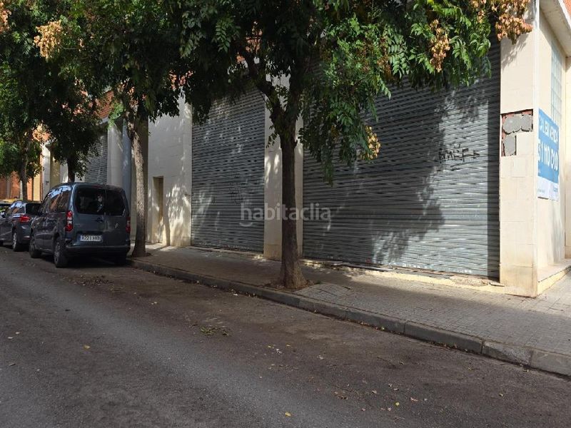 Foto 3d6073a1-5432-4a20-a613-3922a77f6ca0. Local commercial dans Llagosta (La)