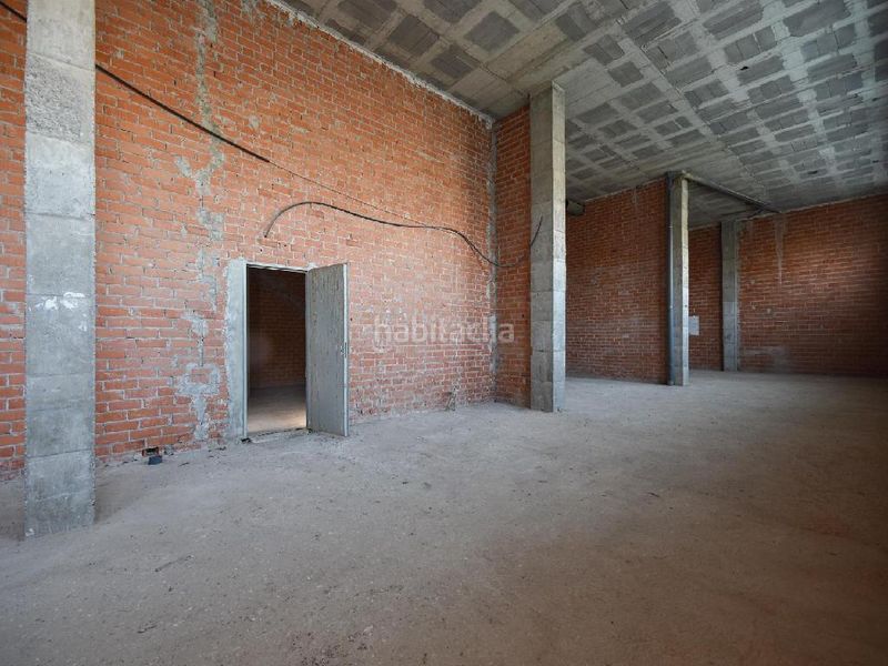 Foto bee485c9-942d-4381-a64f-b793b0cbdc14. Local commercial dans Llagosta (La)