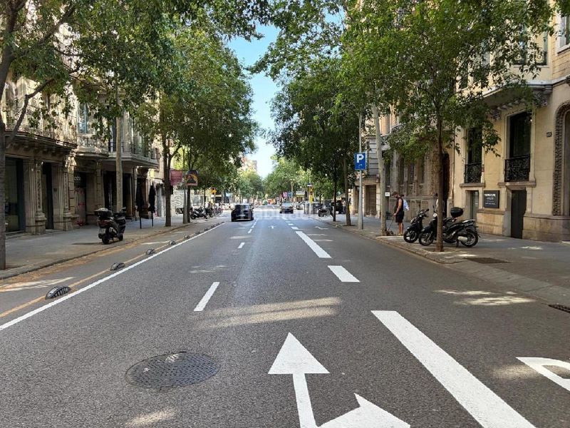 Foto ee935ca1-ba99-4e4a-a1e5-a73409408aa4. Ufficio in Dreta de l´Eixample Barcelona