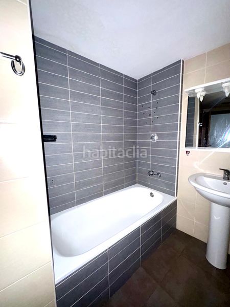 Foto 025e4e83-6a24-47f6-bf66-d717ce90a41e. Pis a Sant Narcis Girona
