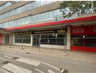 Geschäftsraum  Carrer aragó