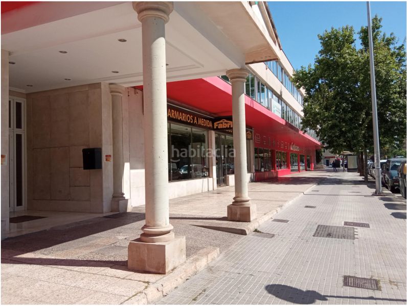 Foto c18d4467-82e7-4107-87e1-7ee439970f9e. Local comercial a Son Cladera Palma de Mallorca