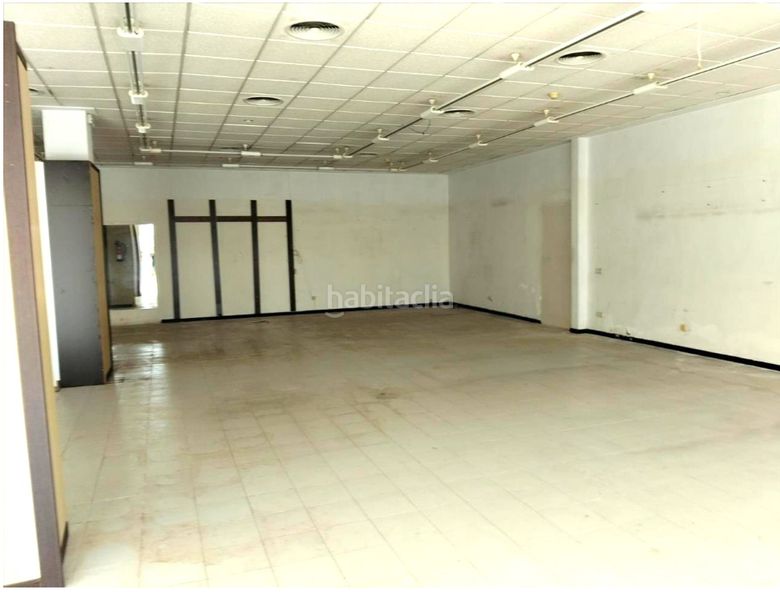 Foto cf352ce4-25c9-482e-bb67-956aab576a28. Local comercial a Son Cladera Palma de Mallorca