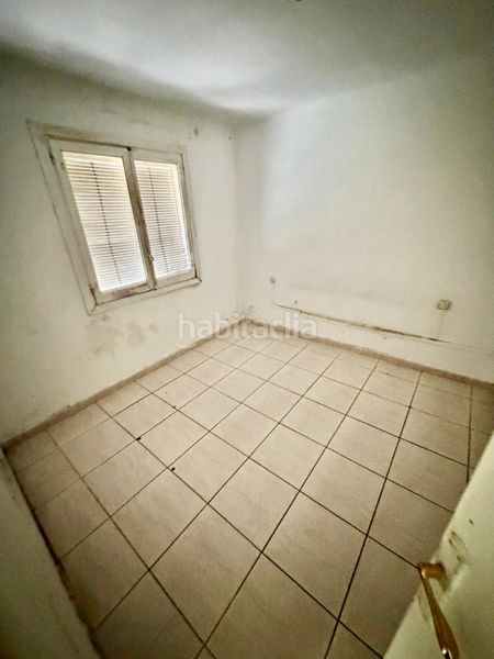 Foto cf72df60-33e5-4ca0-923c-5f87693e3bd6. Pis a Vila - roja Girona