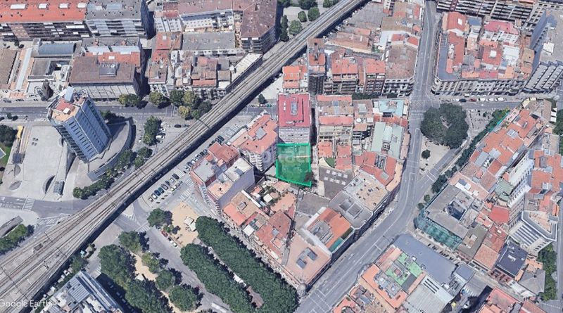 Foto 334cecb9-3995-4937-9cef-893291b62bb6. Terreny residencial a Eixample Nord Girona