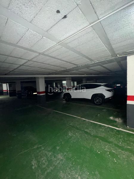 Foto bfa11a7d-e9af-4450-88ea-a25a52d24cec. Posto auto in Eixample Nord Girona