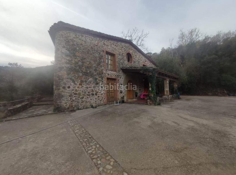 Foto a0875082-33af-454f-9714-baa0c37effaf. Casa a Montroi / Montroy